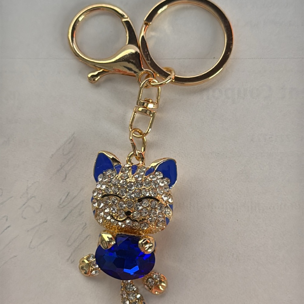 Rhinestone Bling Crystal Kitty Cat bag key charm.